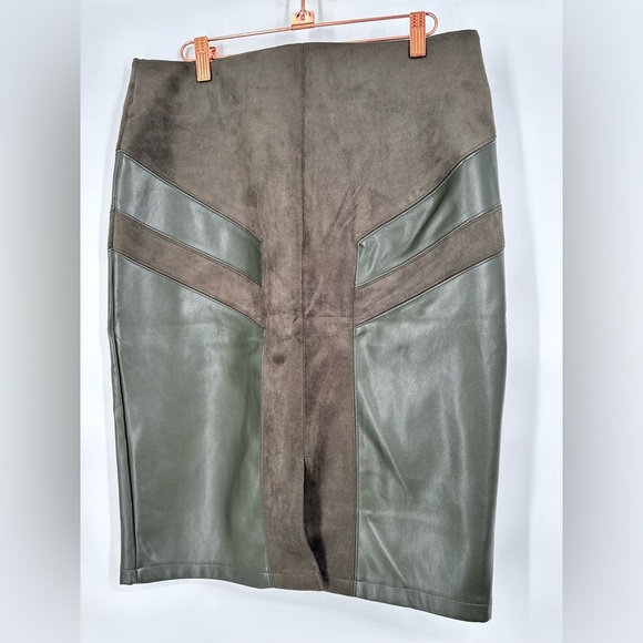NWT Marc New York Leatherette Accented Pencil Skirt - Picture 2 of 6